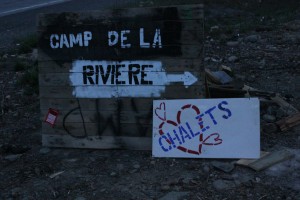 bannierecampdelariviere18